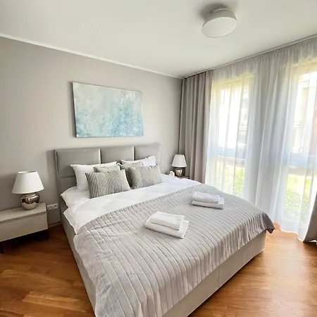 Inthemiddleperfectview Apartman