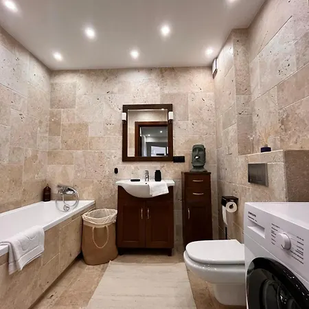 Inthemiddleperfectview