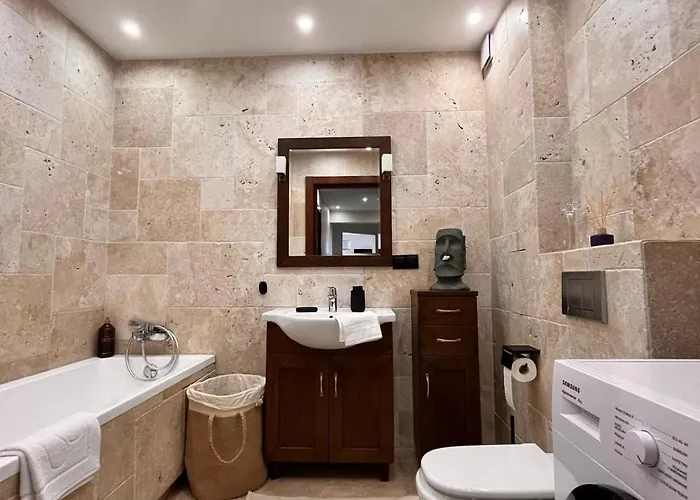 Inthemiddleperfectview